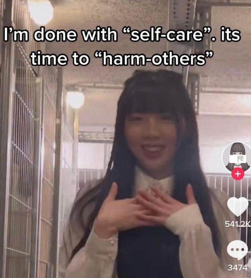 hourly_shitpost's tweet image. 