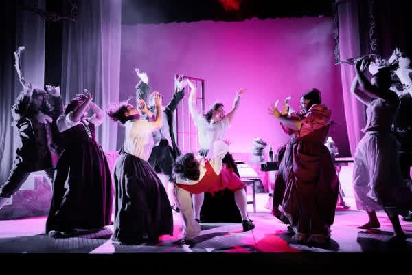 Dewi Johnson tweet media