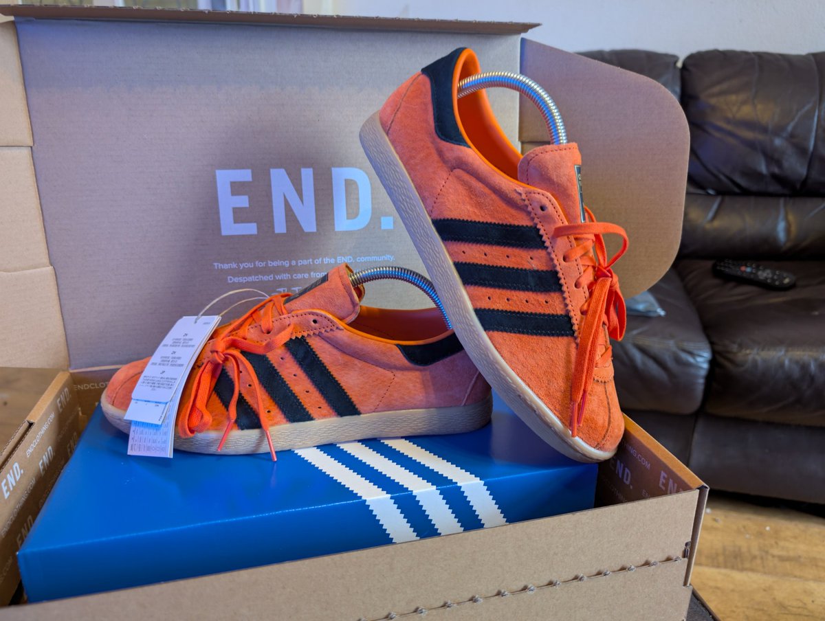 Final, final purchases of 2025. Couldn't be happier.
£65 for adidas Originals x size? x Billy's 'Japan City Series' Kyoto due to the daughters Student discount and £25 size credit.
£34 for the Trinidad and Tobago's.
<a href="/adiFamily_/">adiFamily</a> 
#adidas
