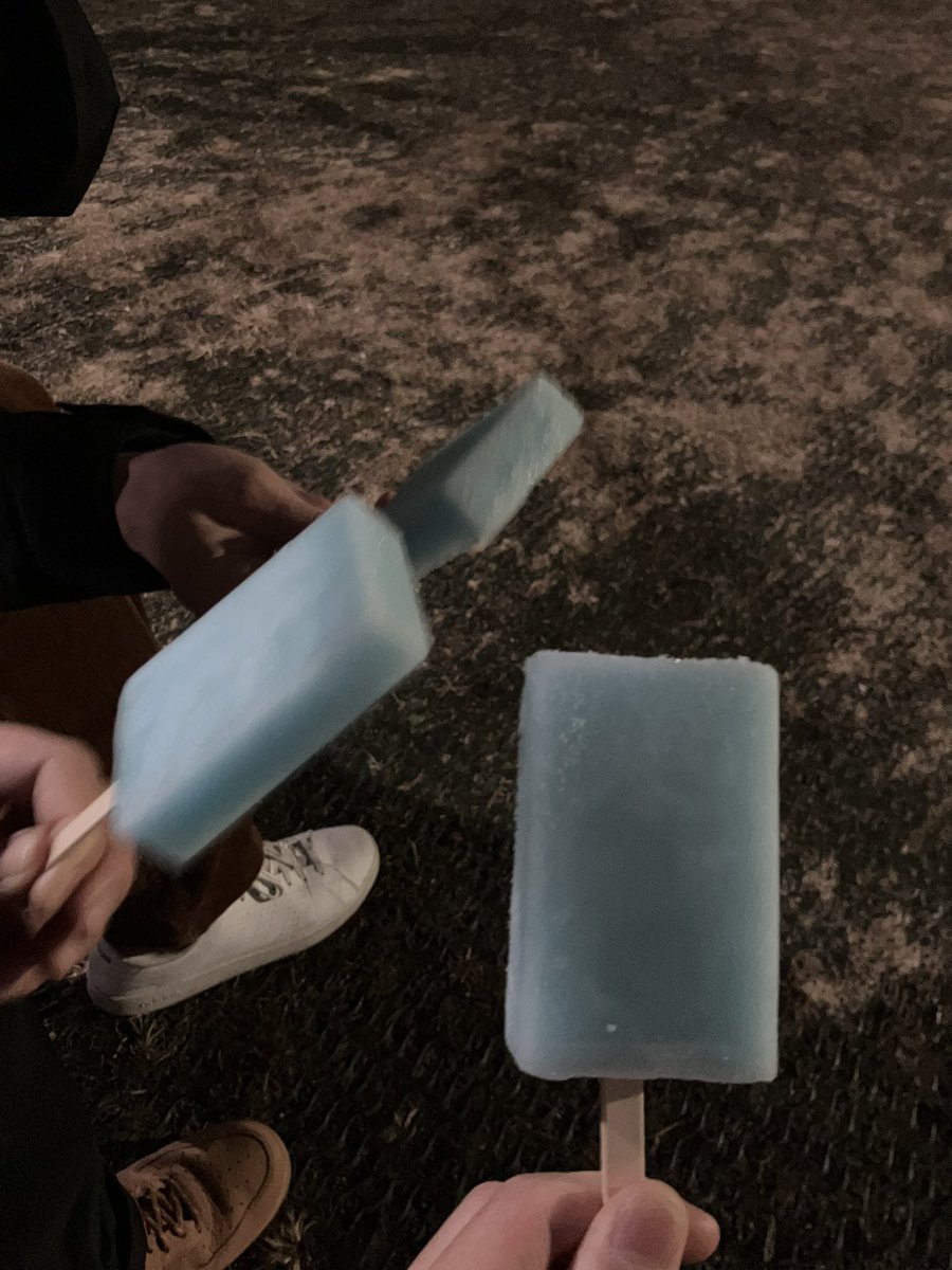 明けましておめでとうございますー！

元旦ガリガリくんは14年目を迎えました、2026年も楽しみな作品があります🔥

今年もよろしくね！