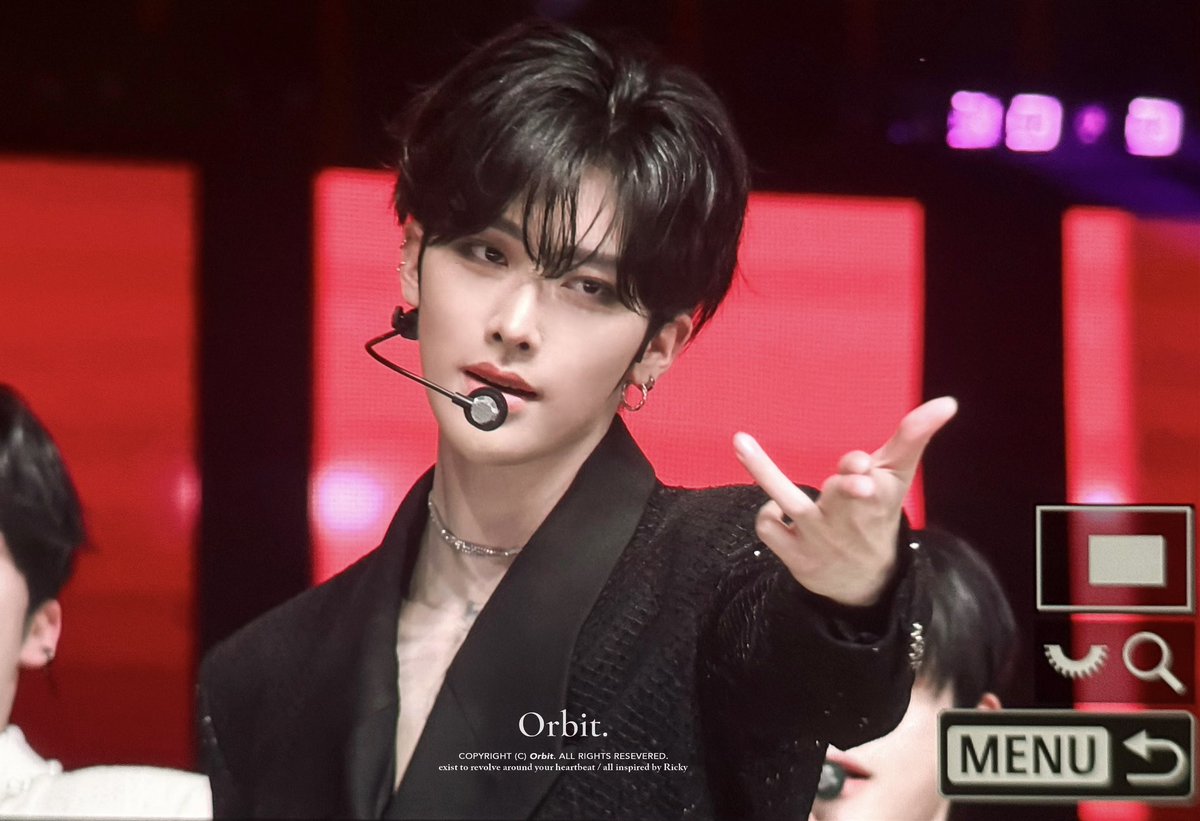 𝐎𝐫𝐛𝐢𝐭. tweet media