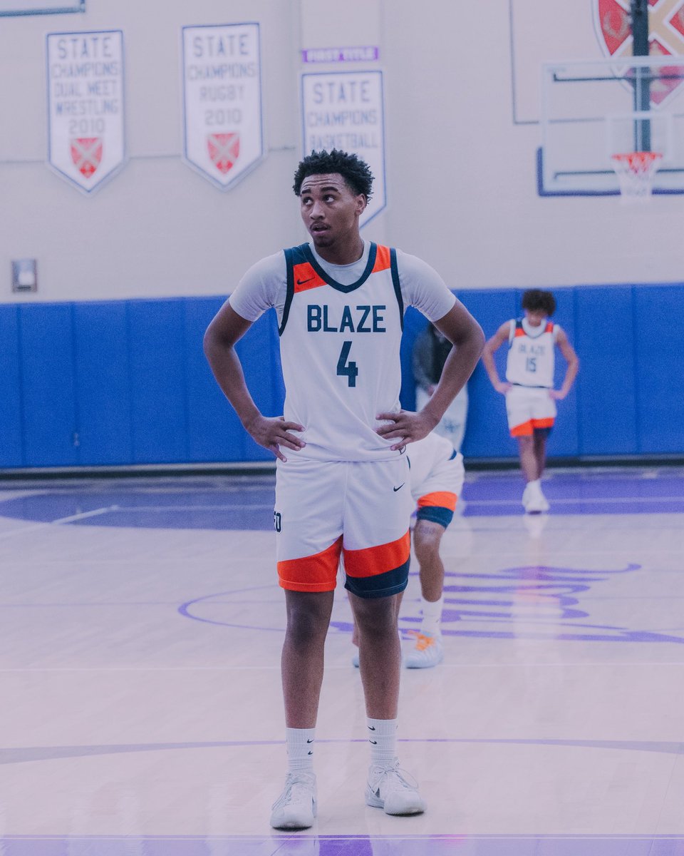 DorienLyles's tweet photo. mid season motion , taking it one game at a time @PrepHoopsTN @HankampScott @CourtneyHoops90 @BLAZE_HOOPS @barry_wortman @cecil_joyce @Uorangemen2
#blazehoops https://t.co/2HDn6FtPX1