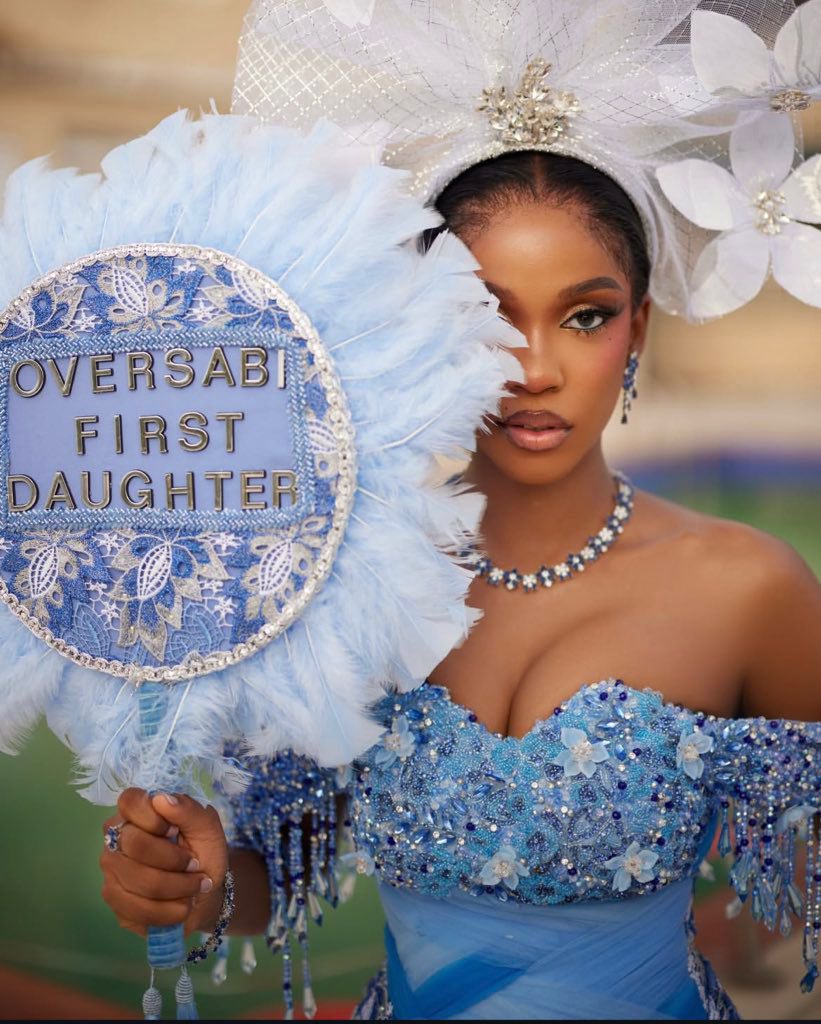 𝐂𝐇𝐈𝐎𝐌𝐀 tweet media