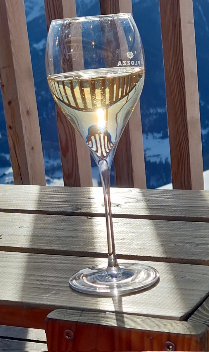 Happy New Year to all of you.. #HappyNewYear #GuätsNeus