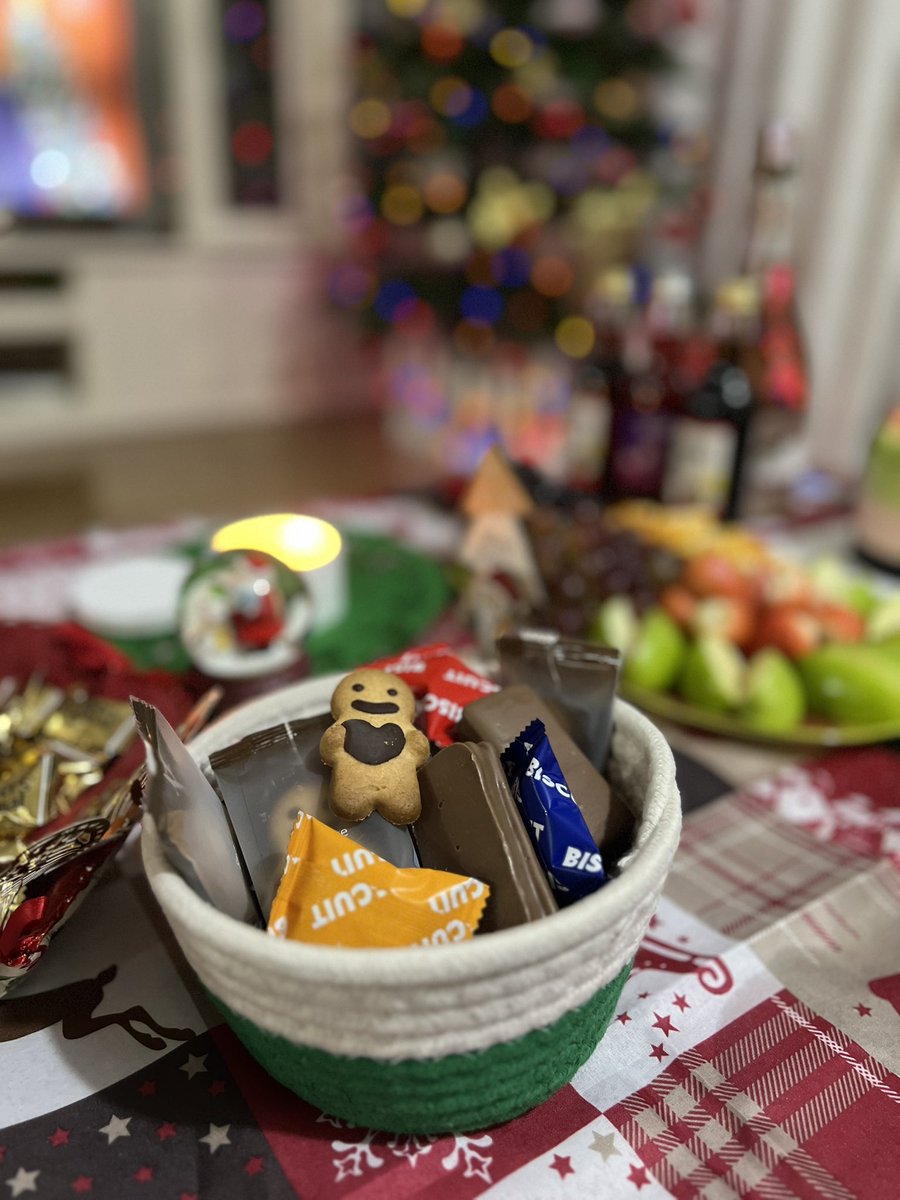 reader_bzaya09's tweet image. Happy New Year 🎆💜