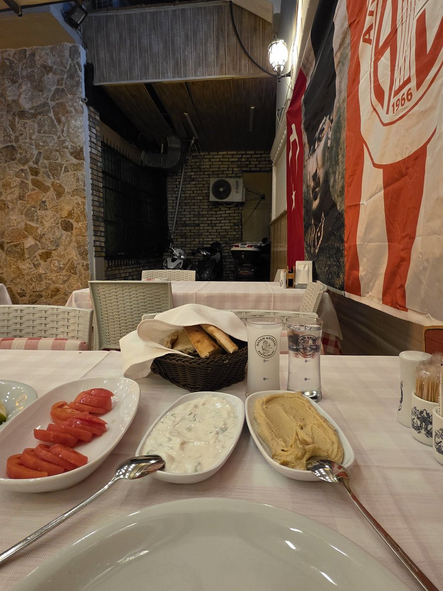 Mutlu, saglikli bir yil dileklerimle.