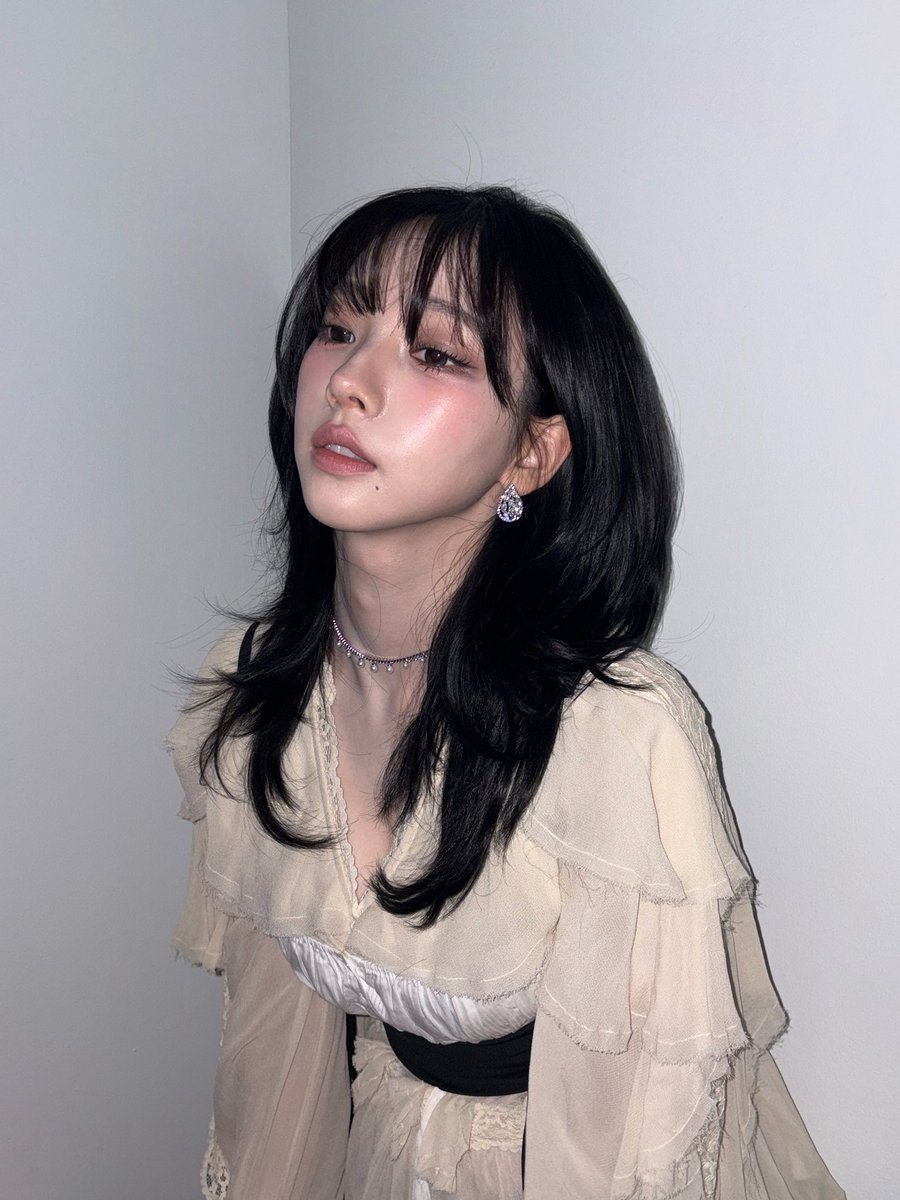 THE MOST ATTRACTIVE WOMAN