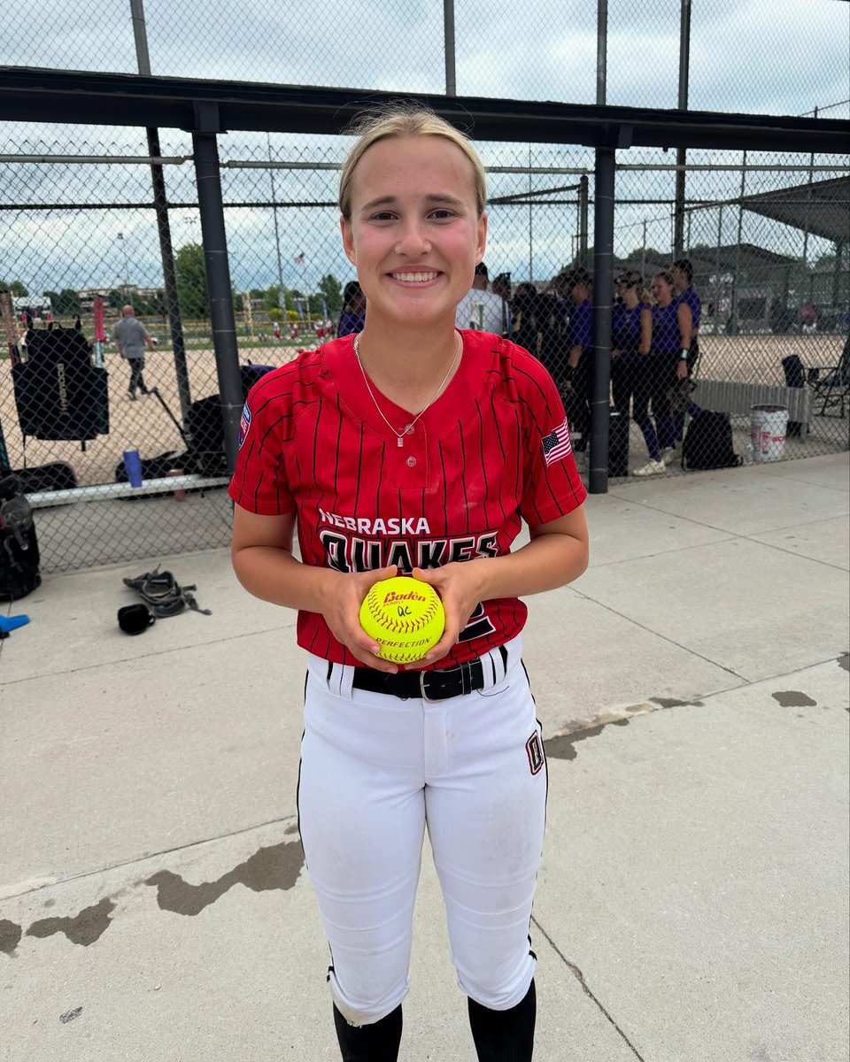 Quakes National Chonis 16u tweet media