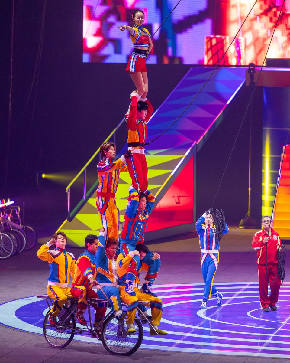 Ringling Bros. and Barnum & Bailey tweet media