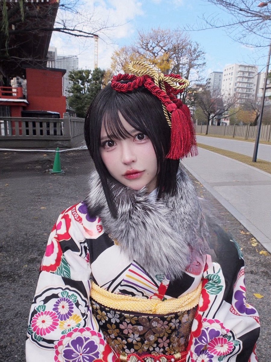 るーるる 小此木流花 グッズ 🩷るーるる生誕ビジュアル公開🩷 そして4月16日には Spotify O-WEST