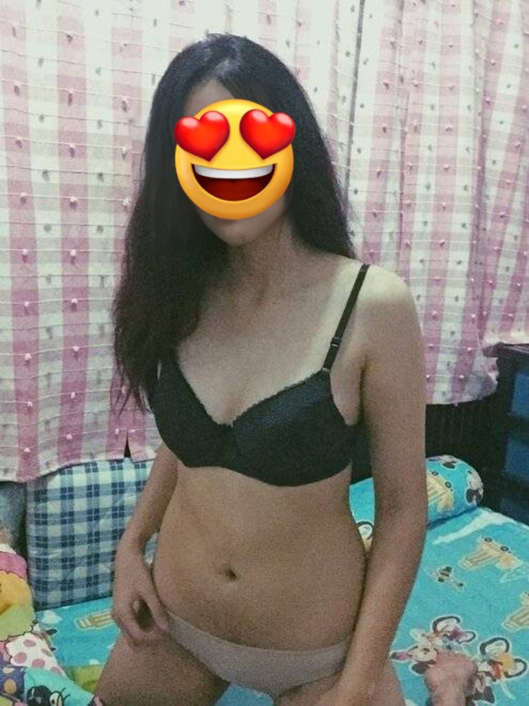 Realpassbdg's tweet image. Malam tahun baru yuk angetin
#pijatsensual #pasutrifantasy #pasutri3some #pasutricuckold #pijatpasutri