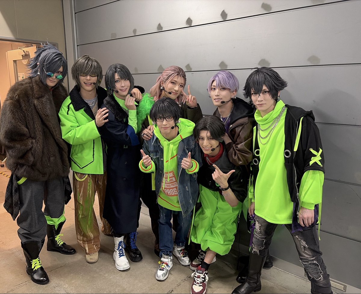 Shogotter0's tweet image. 江 おん すていじ
かうんとだうんぱーてぃー
ありがとうございました！！！

最高の年明けでした🐾ﾜﾝ

新年あけましておめでとうございます！
今年もよろしくお願いします☺️!!
#刀ミュ