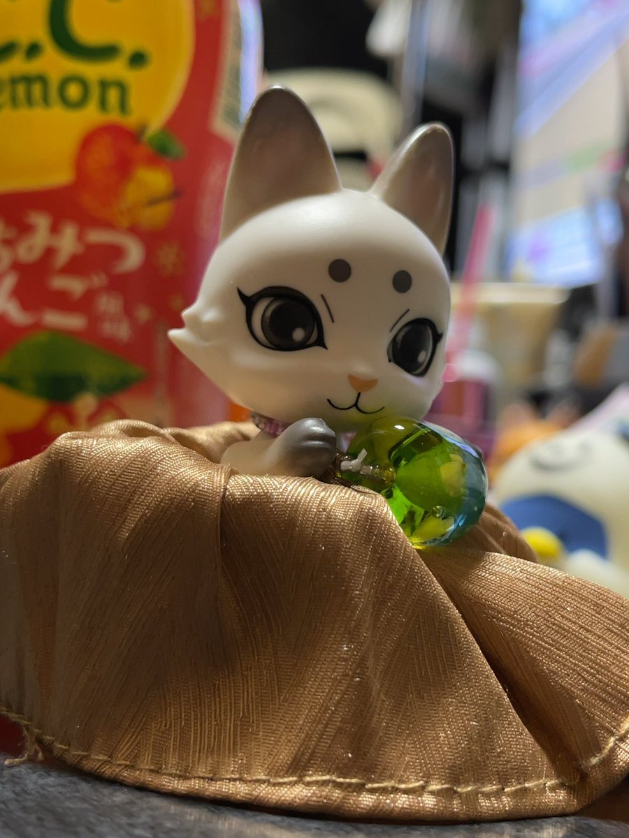 - ̗̀  🎍𝐇𝐚𝐩𝐩𝐲 𝐍𝐞𝐰 𝐘𝐞𝐚𝐫🎍  ̖́-

本年もよろしくお願いします(*･ω･)*_ _)