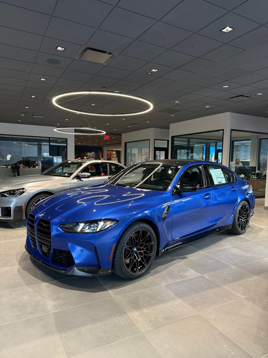 PaulMillerBMW's tweet photo. Portimao Blue never misses. This 2026 BMW M3 Competition xDrive brings performance and presence together. Now available at Paul Miller BMW.
-
-
-
#BMWM3 #PortimaoBlue #BMWLife #BMWUSA #MPerformance #LuxuryCars #BMWFamily #DriveBMW #M3 #M3COMP #BMW #Luxury #Cars https://t.co/paDUazLeTU