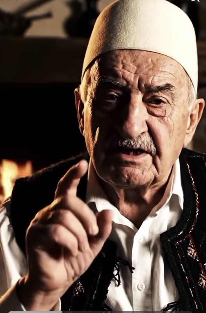 RexhepSuma's tweet photo. Puna t'ban burrë por nderi t'ban njeri.Mos e shit nderin për para,sepse pasuria ikën e vjen, por nderin kur ta humbësh,nuk të kthehet më.(RS). https://t.co/QT0R6IvoEV