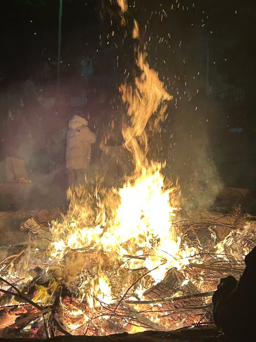 新年明けましておめでとうございます🎍

フォロワーの皆様

今年も宜しくお願いします🙇🏻‍♂️

毎年恒例の氏神さまへ初詣に行ってきました☺️