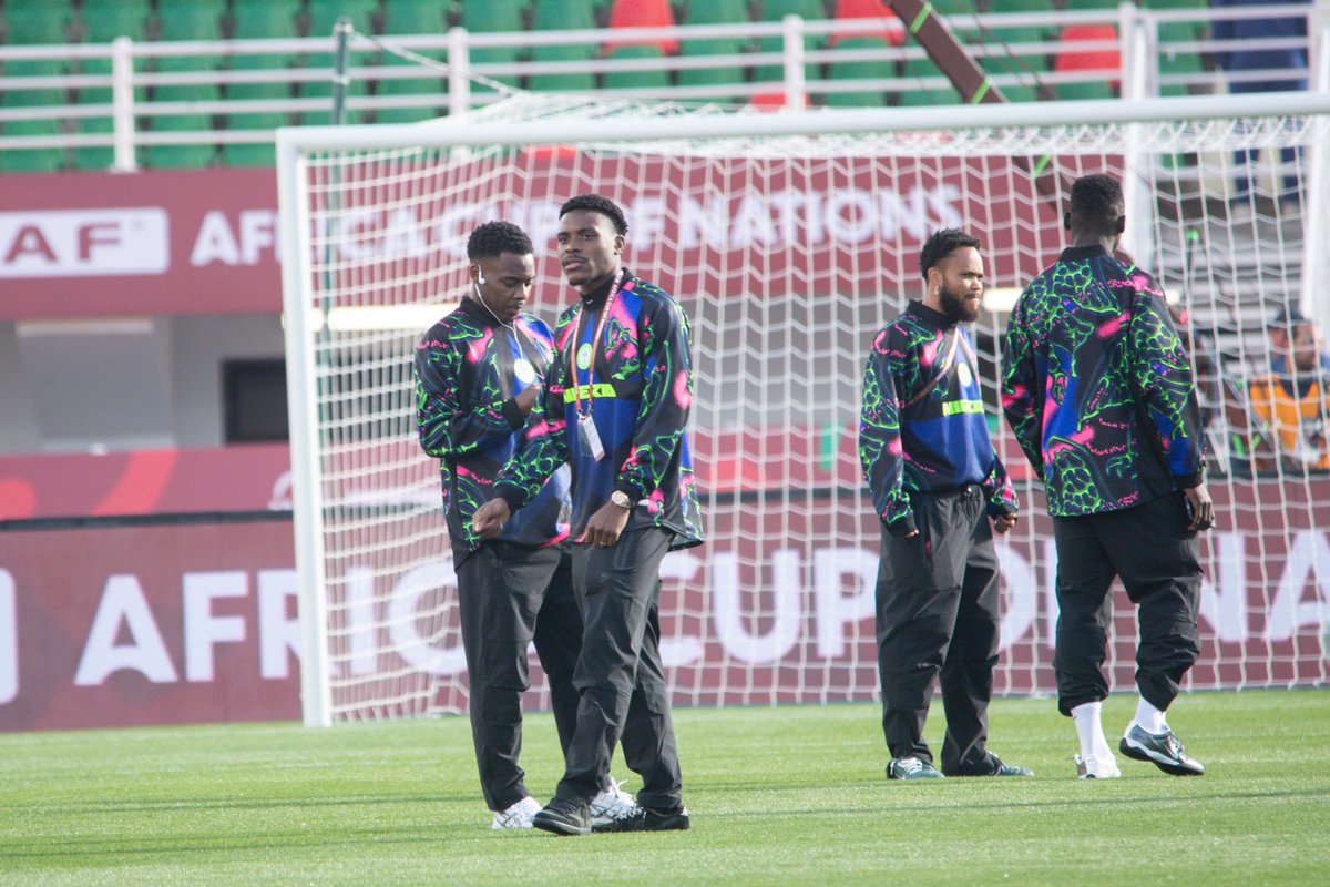 seewhat_isaw's tweet image. Can’t lie, I need this tracksuit in my wardrobe ASAP.

Show me better drip at this AFCON 😏

#AFCON2025 #SoarSuperEagles