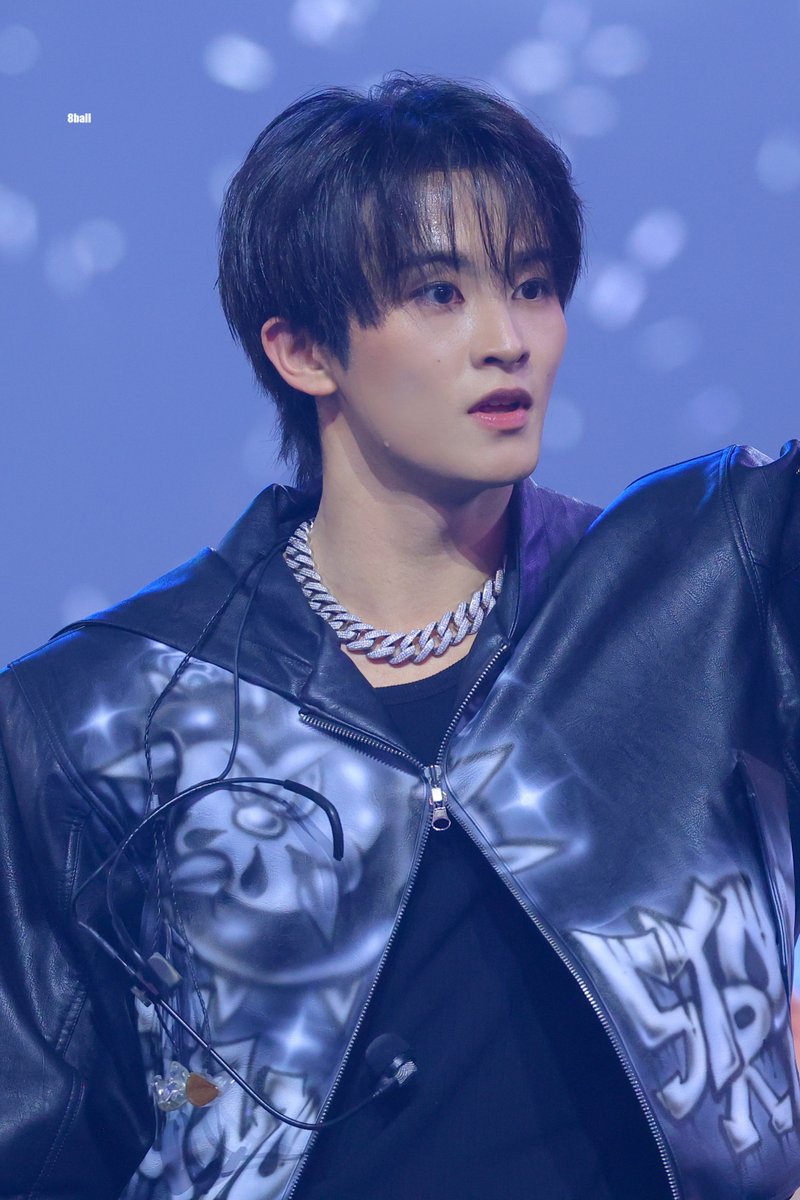 𝗛𝗔𝗣𝗣𝗬 𝗡𝗘𝗪 𝗬𝗘𝗔𝗥 🥳🍀💚

#NCT #NCT127 #NCTDREAM #NCTU #마크 #MARK