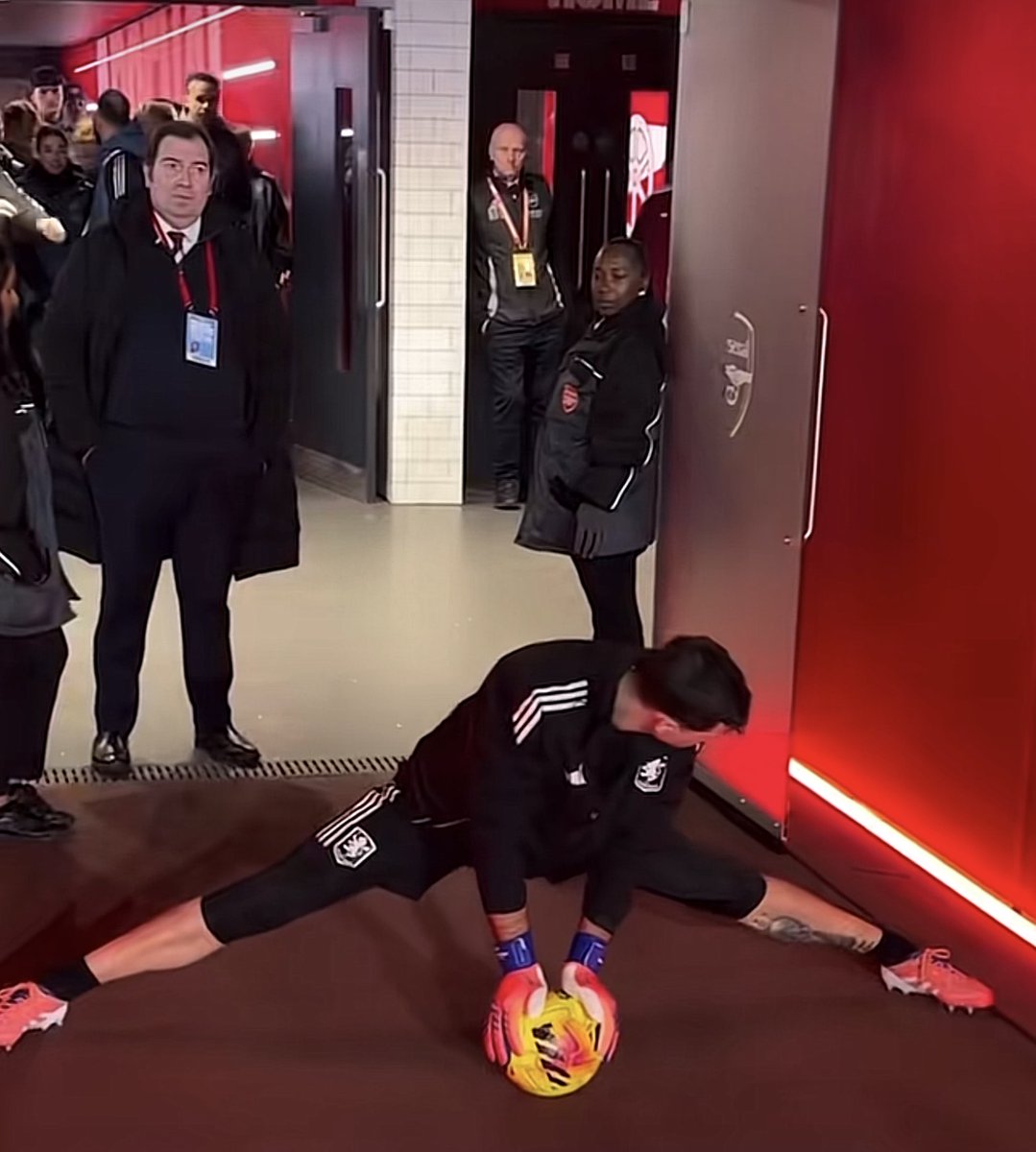 The Touchline | 𝐓 tweet media