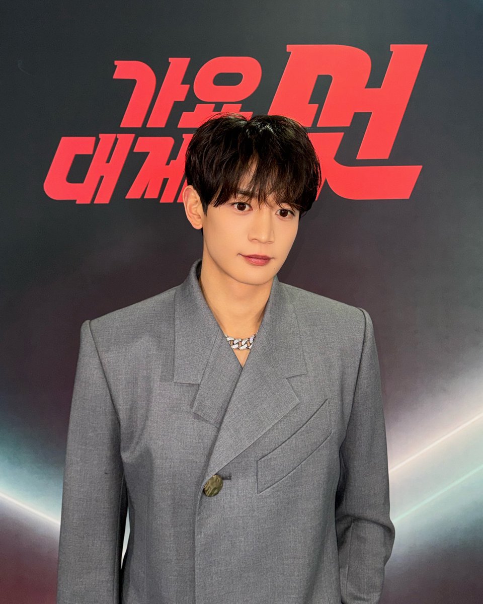 MINHO at 2025 MBC 가요대제전🩵. 

#MINHO #민호
#TEMPO #MINHO_TEMPO
#SHINee #샤이니 
#가요대제전 #MBC가요대제전
#2025MBC가요대제전