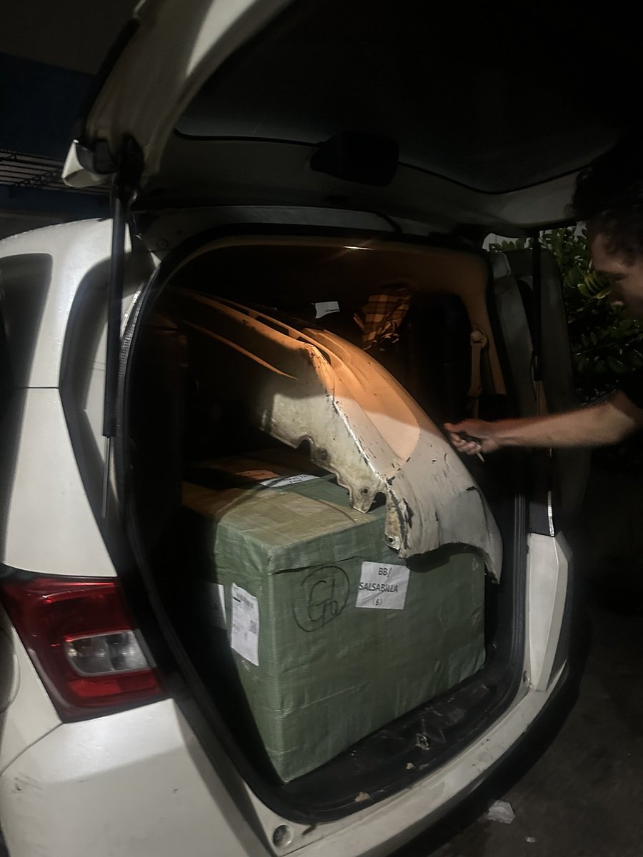 makeitpaw's tweet image. sayang bgt moment epikk diawal tahun 2025 malah baru nemu fotonya &amp;lt;///3 (emg ga ada persiapan) 😭🧎🏻‍♀️