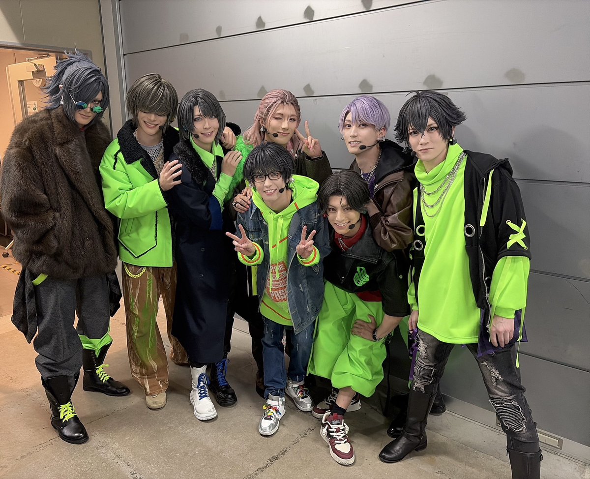 fukuitomoya0123's tweet image. ミュージカル『刀剣乱舞』 江 おん すていじ かうんとだうんぱーてぃー

ありがとうございました！

新年明けましておめでとうございます。

今年も宜しくお願いいたします！！！

#刀ミュ