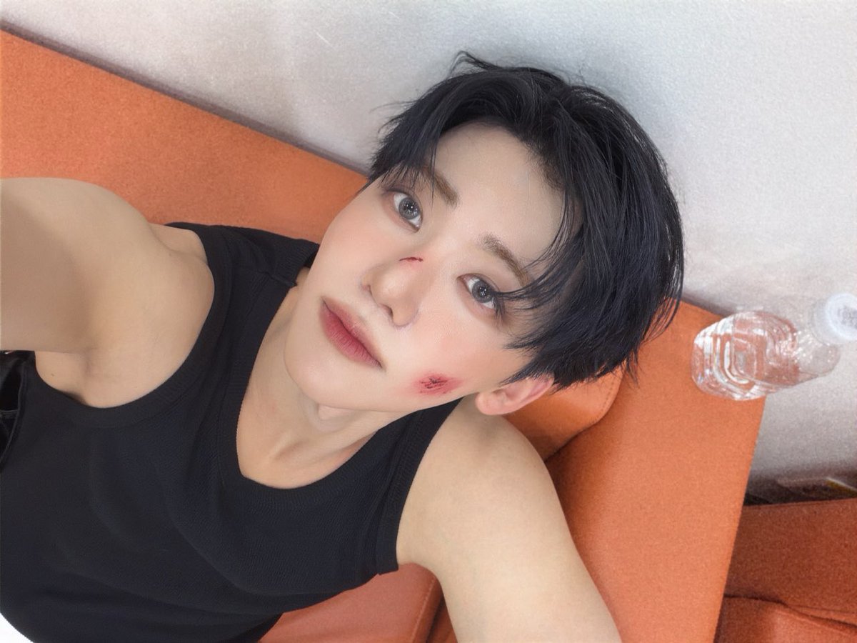 0825media's tweet image. 260101 🐰💬 UPDATE