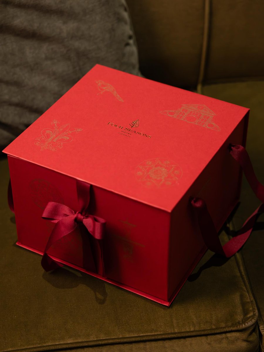 Four Seasons Firenze tweet media