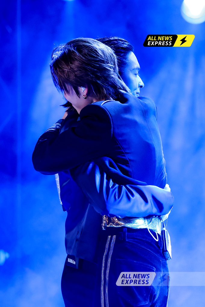 ก็เพราะหัวใจเราผูกกัน!! โชว์สุดพิเศษจาก #บิวกิ้นพีพี #bkpp ที่มาร่วมสร้างปรากฏการณ์ระดับโลกสุดยิ่งใหญ่ ในงาน ‘centralwOrld Bangkok Countdown 2026 

CTW COUNTDOWN WITH BILLKIN #CTWCountdown2026XBILLKIN #Bbillkin #บิวกิ้น

CTW COUNTDOWN WITH PP KRIT
#CTWCountdown2026XPPKRIT