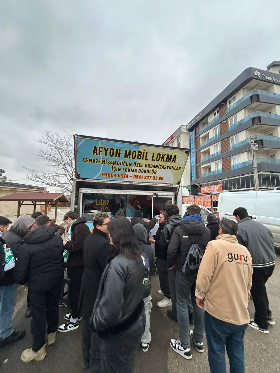 Yalova’da görevleri başında şehit düşen 3 kahraman polisimize Allah’tan rahmet diliyoruz.
Ünitimsah Afyon temsilciliğimiz, vatan uğruna canlarını feda eden aziz şehitlerimizin ruhlarına ithafen lokma hayrı gerçekleştirdi.
Şehitlerimizin fedakârlığı asla unutulmayacak, hatıraları