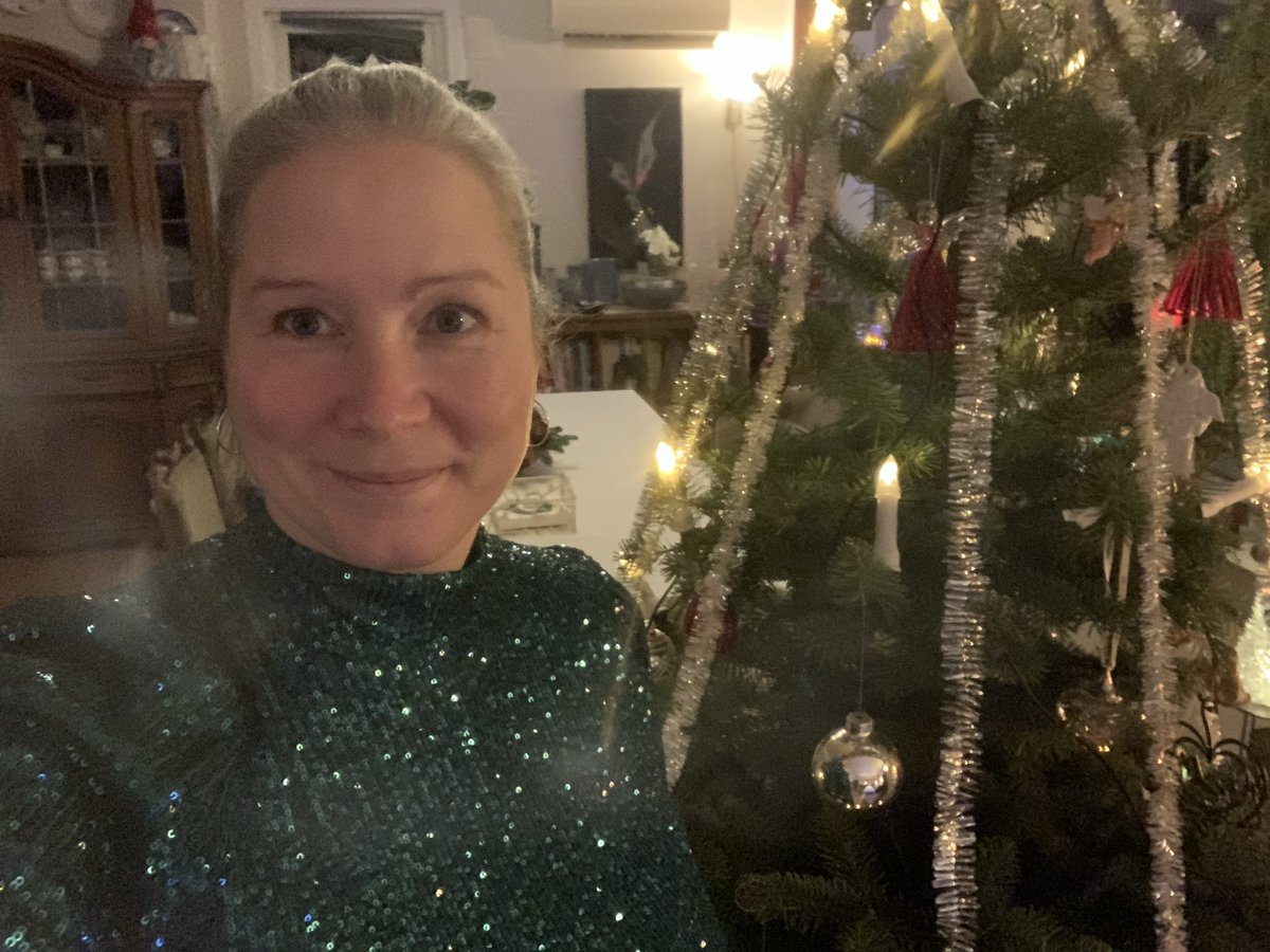 Karrilou🌻🪗 tweet media