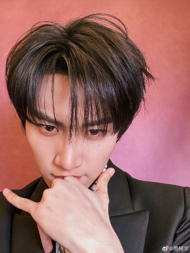 👩‍🚀
「20260101」Weibo Updated

新年快乐
我爱你们❤️ 

#周柯宇 #zhoukeyu #โจวเคออวี่ #châukhavũ