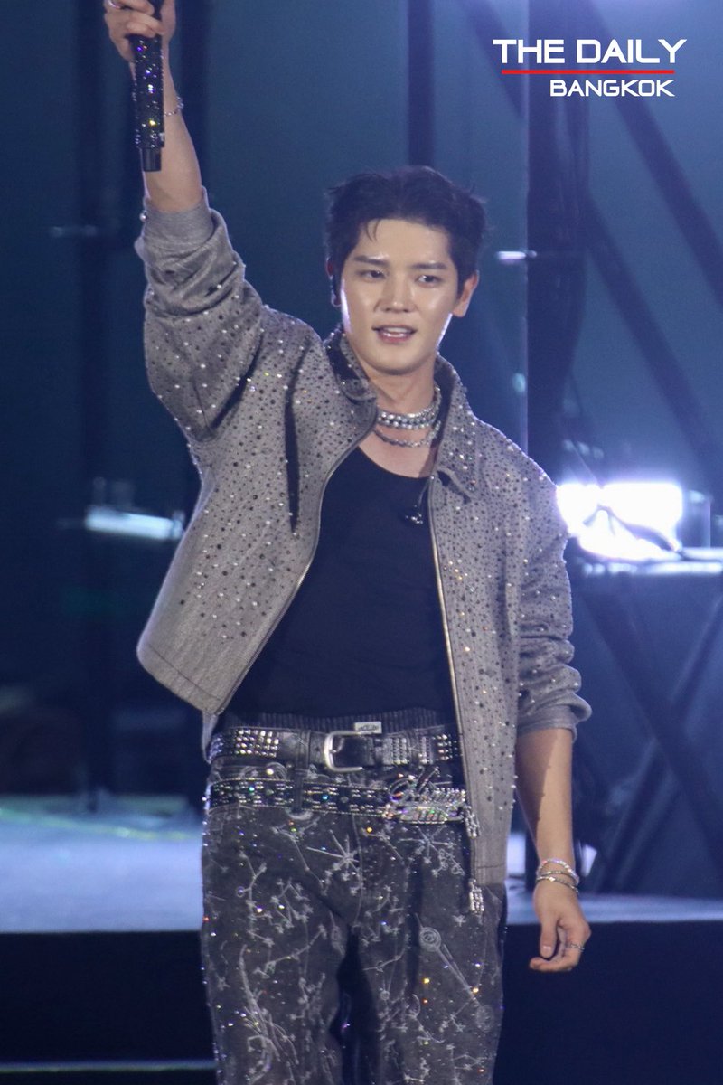 “TAEYONG” จาก NCT127 ในงาน Countdown สุดยิ่งใหญ่แห่งปี  “One Bangkok Countdown Celebration 2026: The Empire of ONE”

TAEYONG  AT ONE BANGKOK COUNTDOWN

#TAEYONGxOneBangkokCountdown
#OneBangkokCountdownCelebration2026 #TAEYONG