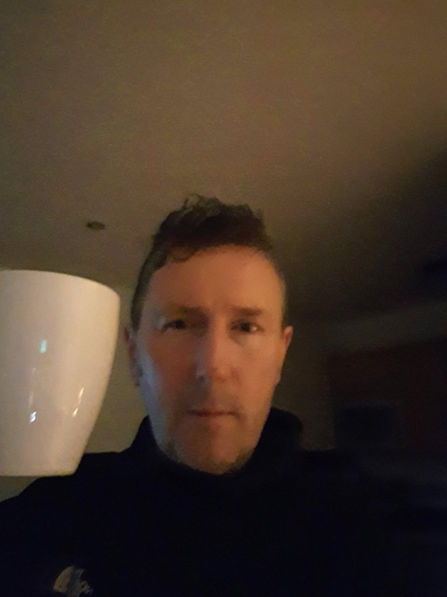 Rónán Mac Lochlainn tweet media