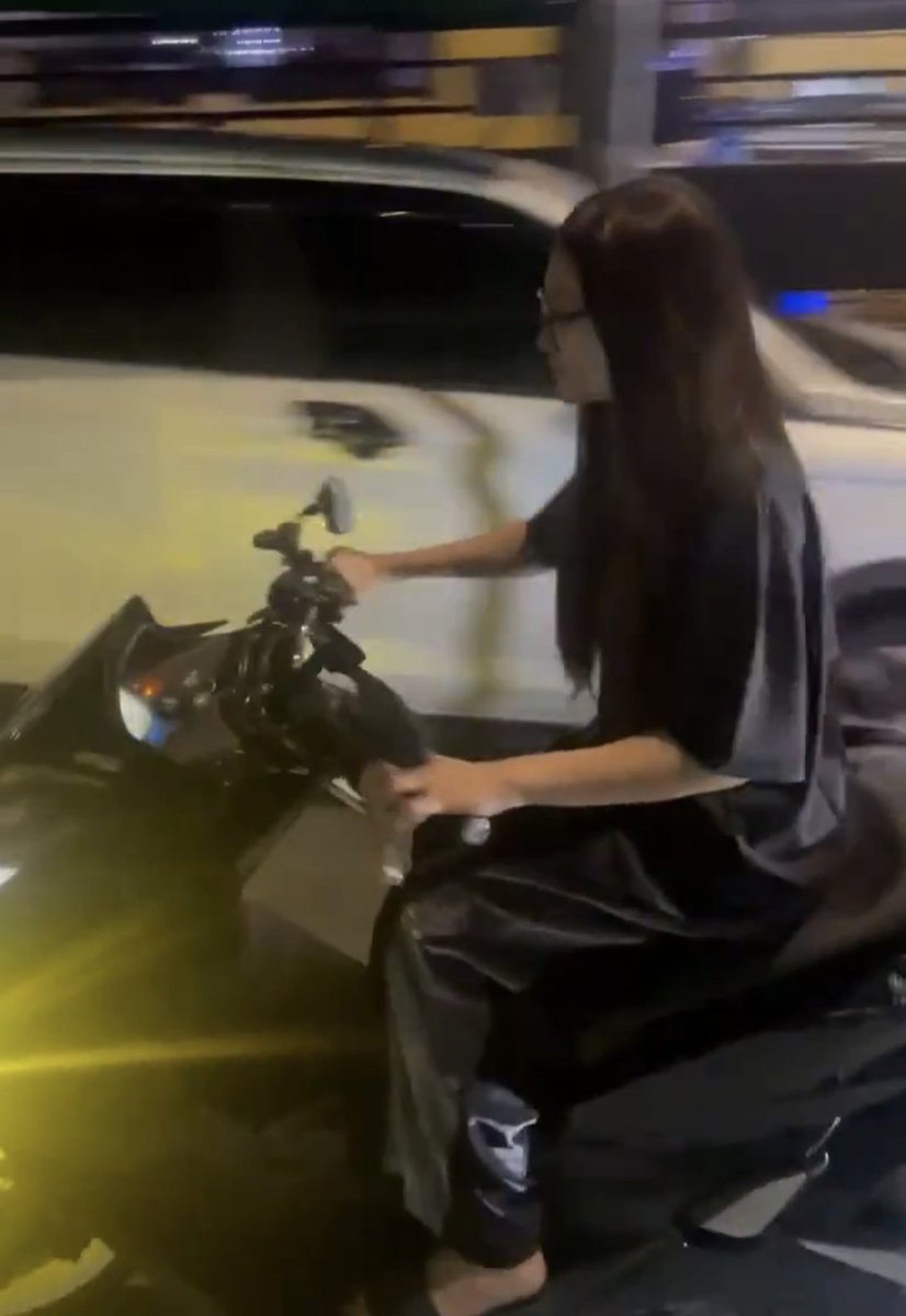 jhoceycakes's tweet image. STACEY P'WEDE MAKI-HATI JUSKO PO ANG POGI