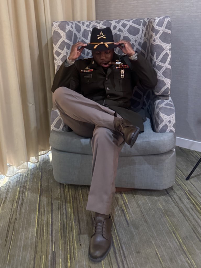 RG | Humble Quise tweet media