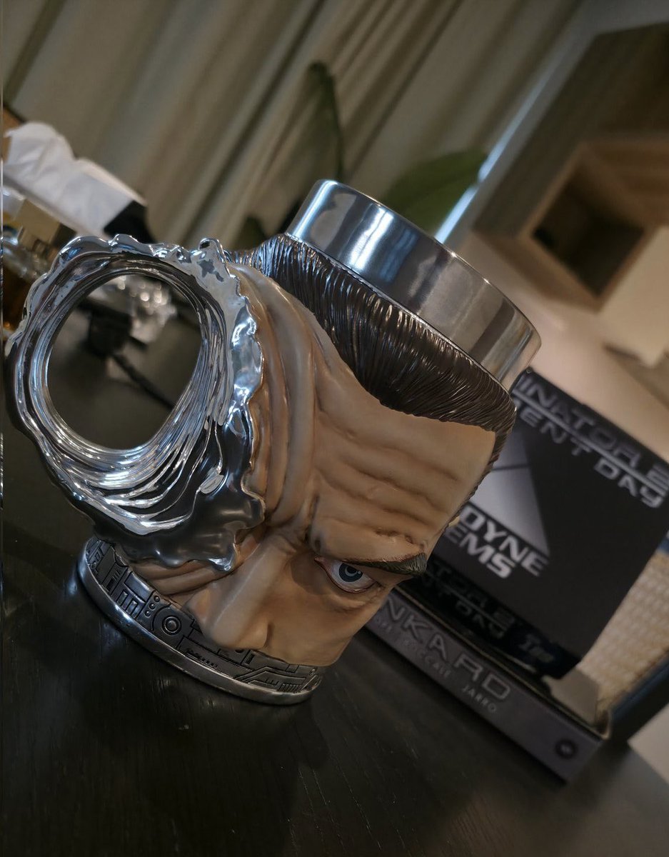 RetroMoviesDB's tweet image. The perfect mug doesn't exi....