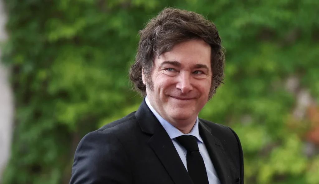 Sin invitados confirmados, Javier Milei pasará año nuevo en la Quinta de Olivos - noticias7.com/sin-invitados-…