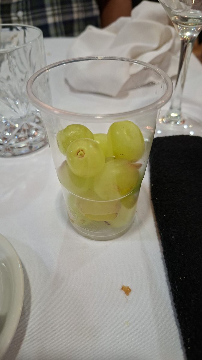 Pasen tips para no morir atragantado 0_o