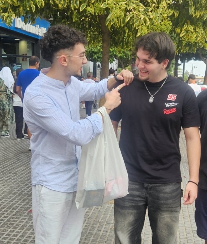 𝐑𝐢𝐳𝐢𝐭𝐨𝐬 (Gazelle's Version) tweet media