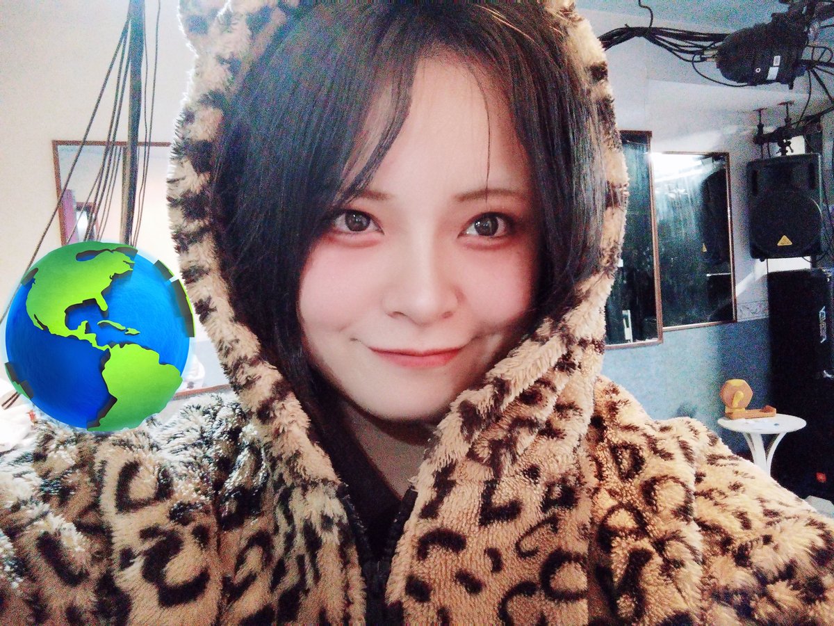 稲葉です リハーサルでB'z PARTY限定カラーのB'z LIVE-GYM Pleasure 2023 -STARS