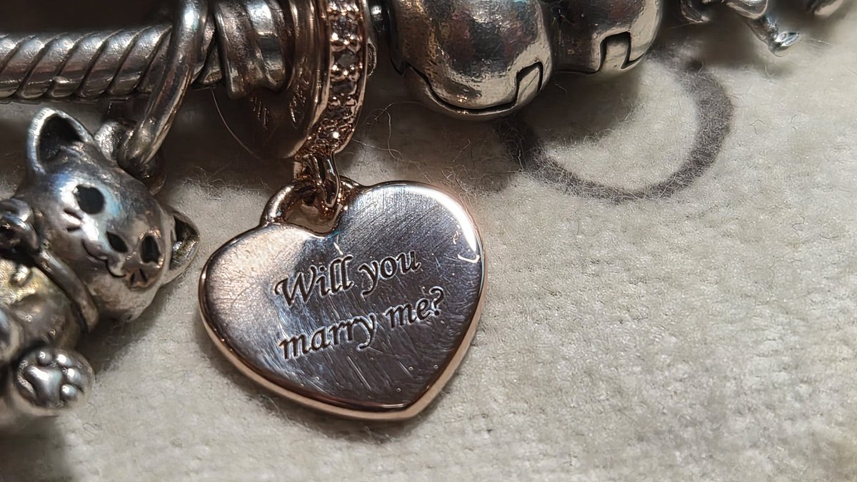 AtomicMoonchild 🔮 tweet media