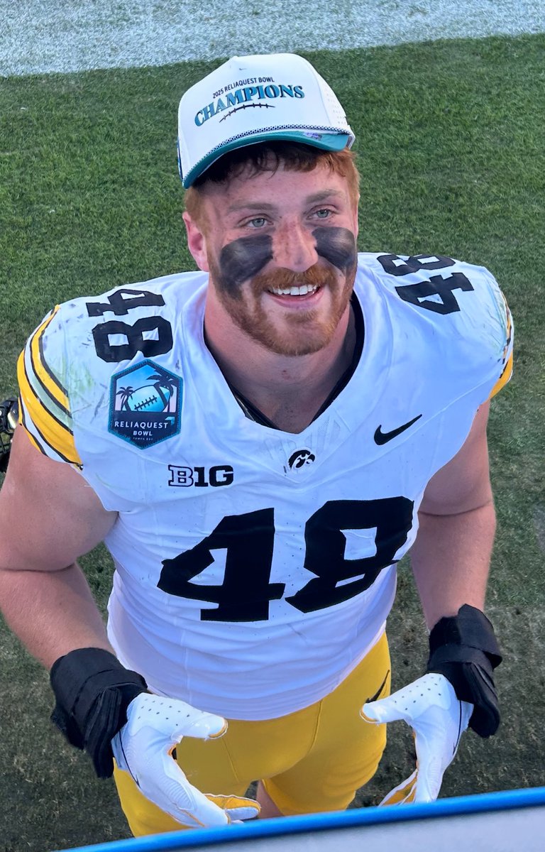 LlewellynURB's tweet image. That’s a wrap on his Iowa career!  Iowa fans you’ve been amazing!  Can’t thank you enough!  If you have a son who wants to play ball.  Tell him to go be a Hawkeye!  You won’t be disappointed!