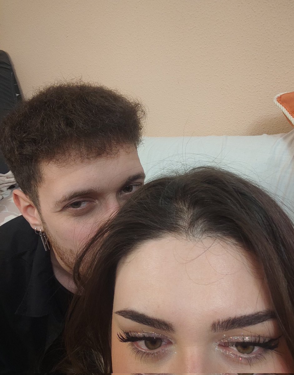 ardeosde's tweet image. H 🎆✨