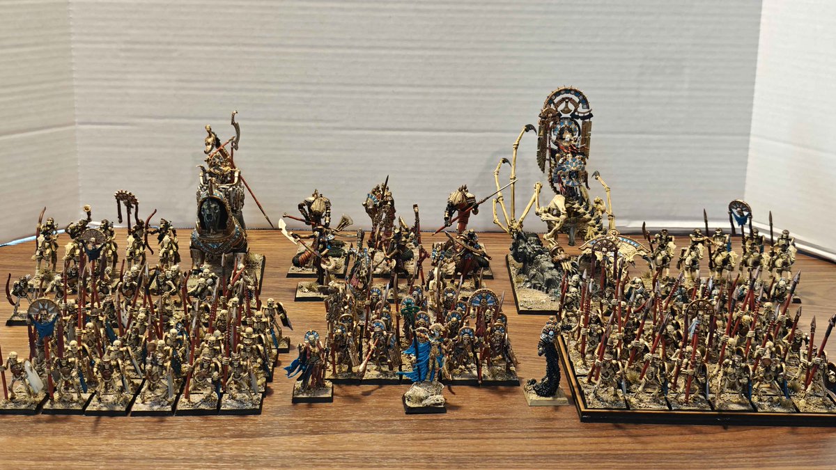 Avellion1's tweet photo. #Hobbystreak day 292. On this last day of 2025 I took some time out to get some photos of the army projects I am most proud of this year. https://t.co/fu1ZFU3tJP