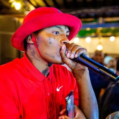 TalkLawMonare's tweet image. Shebexit aka Shebe Maburna is a Superstar!

Zee Nxumalo. Naqua. Slidoo Man 🔥 🔥 🔥 🔥 

#ThobelaFM Song of The Year!!!!!!!

Shitaaaaaaaaaaa 2026.