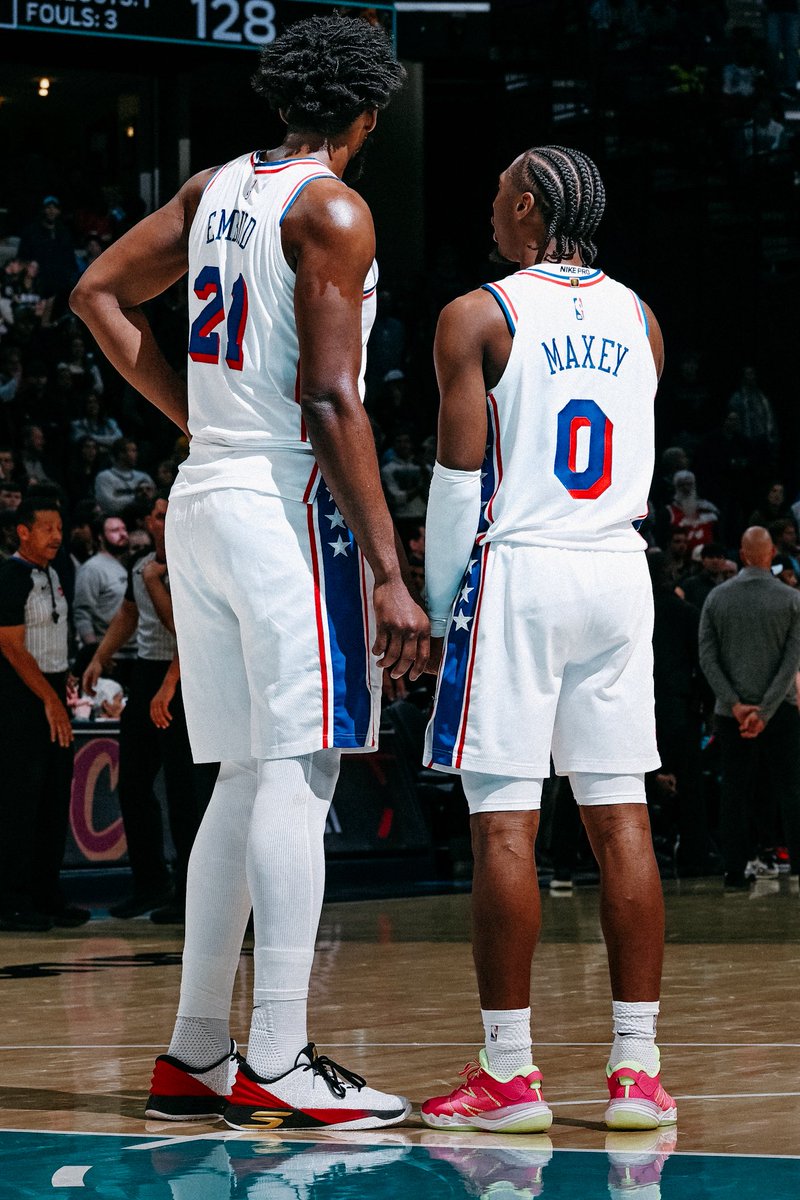 sixers's tweet photo. these two last night combined for

68 PTS | 20 AST | 14 REB 

⭐️🗳️: https://t.co/3YIQwQLcV1 https://t.co/XOokGpYj0o