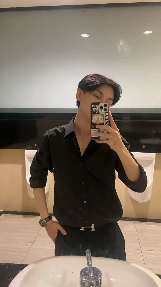 iamurnextbae's tweet photo. izin 🙏 https://t.co/xx7TgdQ7sZ