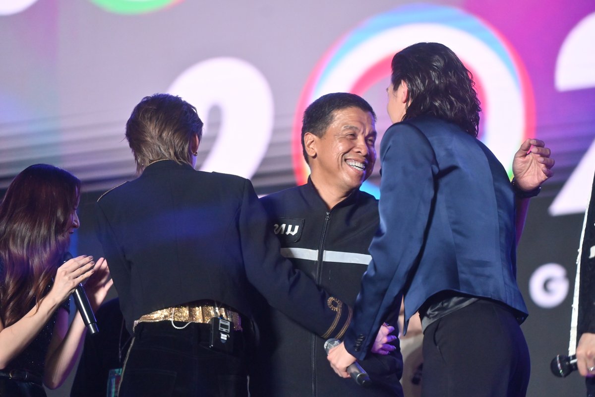 centralwOrld's tweet image. เก็บตกโมเมนต์น่ารักๆ ของท่านชัชชาติ บิวกิ้น และ พีพี 🥳

#CTWCountdown2026XBILLKIN #CTWCountdown2026XPPKRIT #centralwOrldCountdown2026 #CentralCountdown2026 #centralwOrld