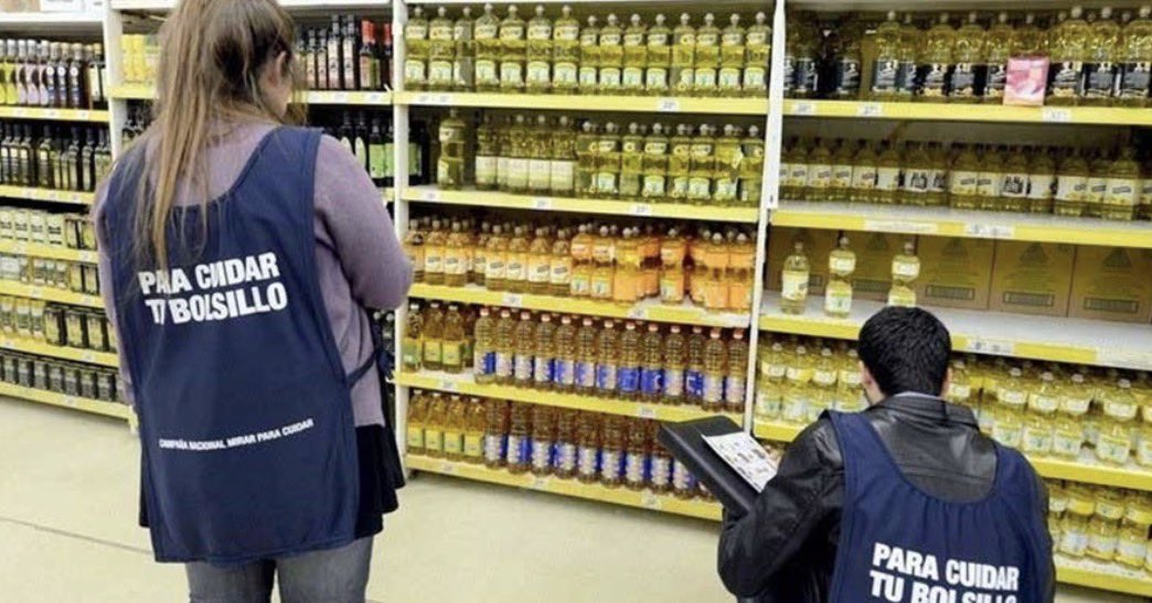 Tercer diciembre consecutivo sin toma de supermercados, con pleno abastecimiento en todo el país, con todos los medios de pago disponibles, sin controles de precios, sin programas fracasados, sin ley de góndolas. 
Argentina cada día más LIBRE y en PAZ! 
💪💪💪🇦🇷🇦🇷🇦🇷